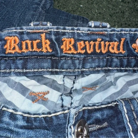 Rock Revival Men's Daegan Straight Jeans Embellished Size 33 READ - Picture 8 of 15